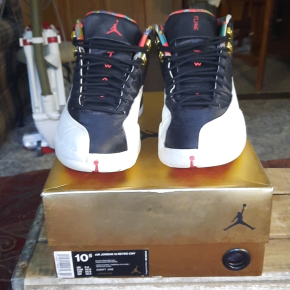 Sold - Picture 2 of 14